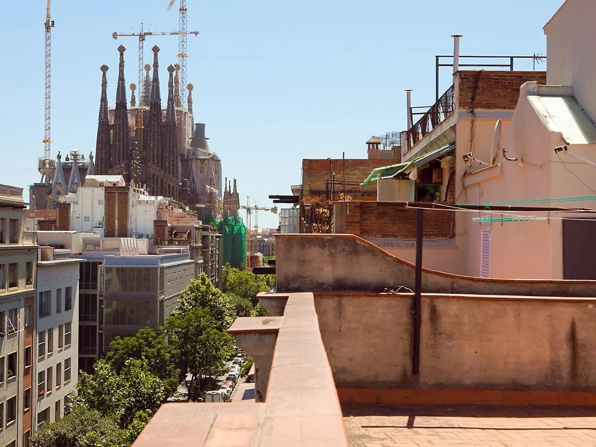 Apartment Eixample Dret Sagrada Familia Barcelona Испания